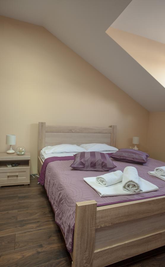 Apartament Danilovgrad Exteriör bild